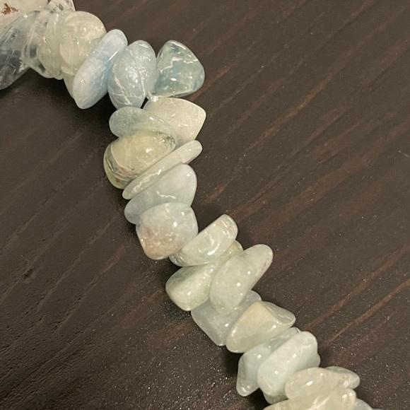 Blue Kyanite Pebble Necklace - Baroque Style - Authentic - Picture 3 of 5